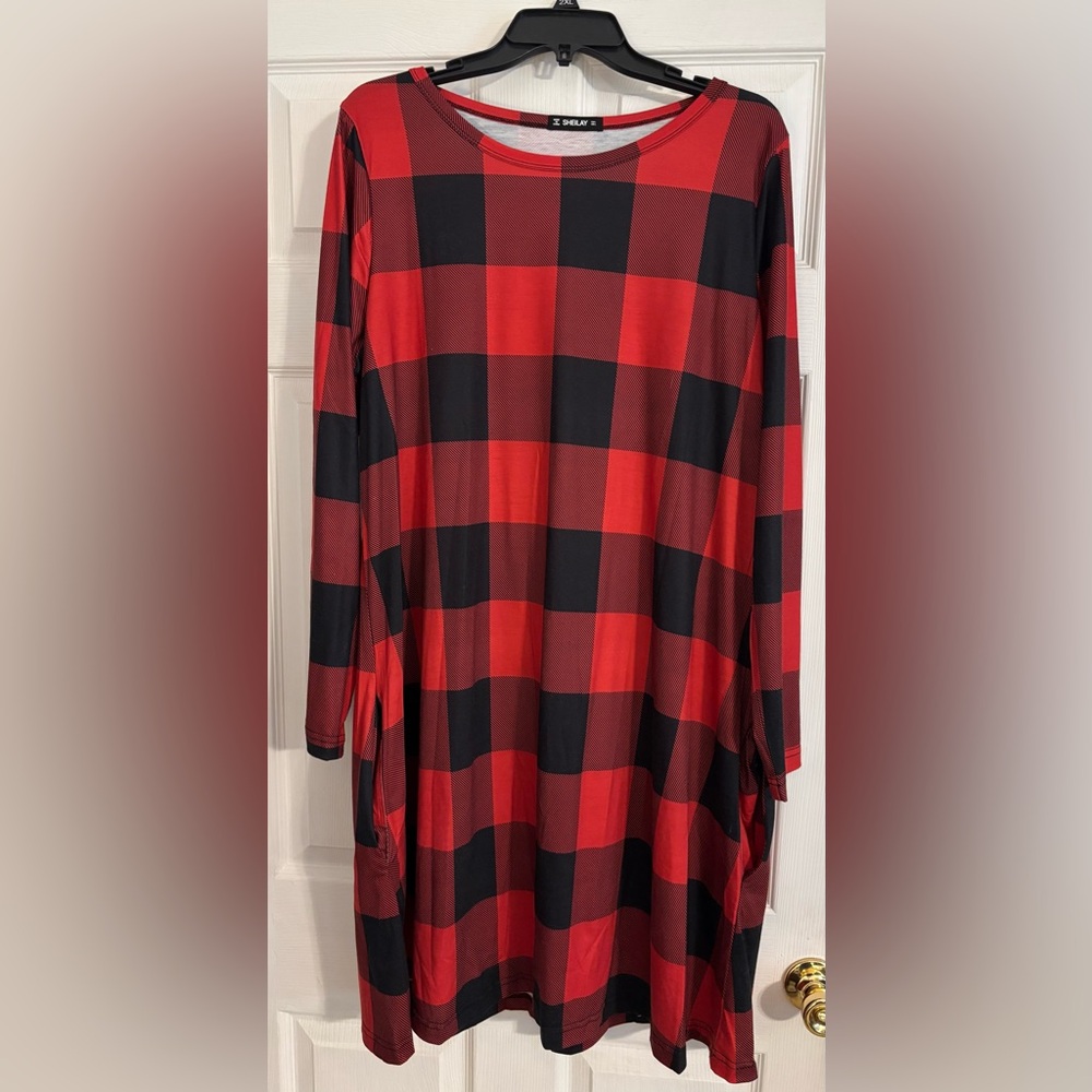 Ladies Long Sleeve Buffalo Plaid Knee Length Dress